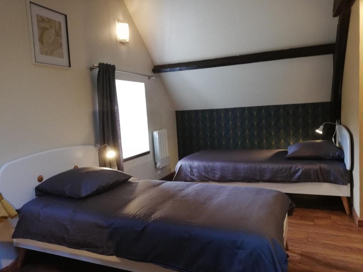 Maison Normande proche de la mer et des commodités Villa Quettehou Esterno foto