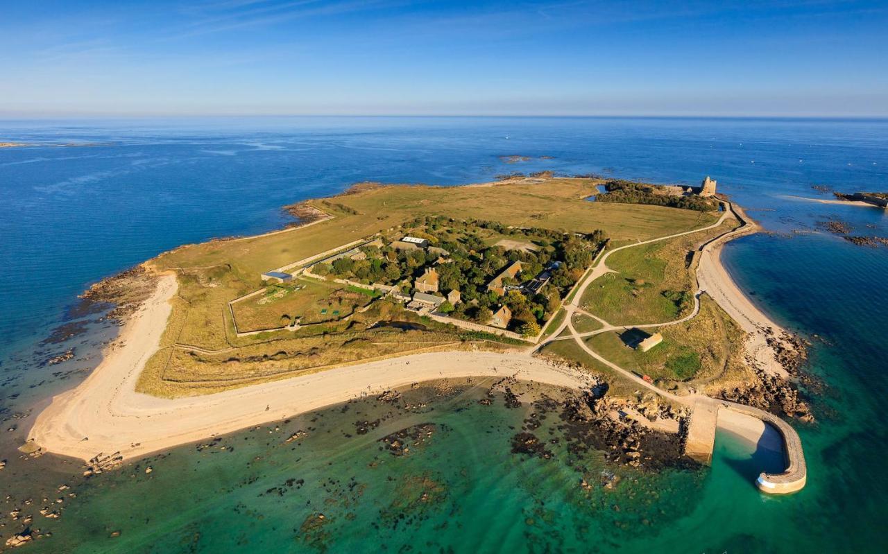 Maison Normande proche de la mer et des commodités Villa Quettehou Esterno foto